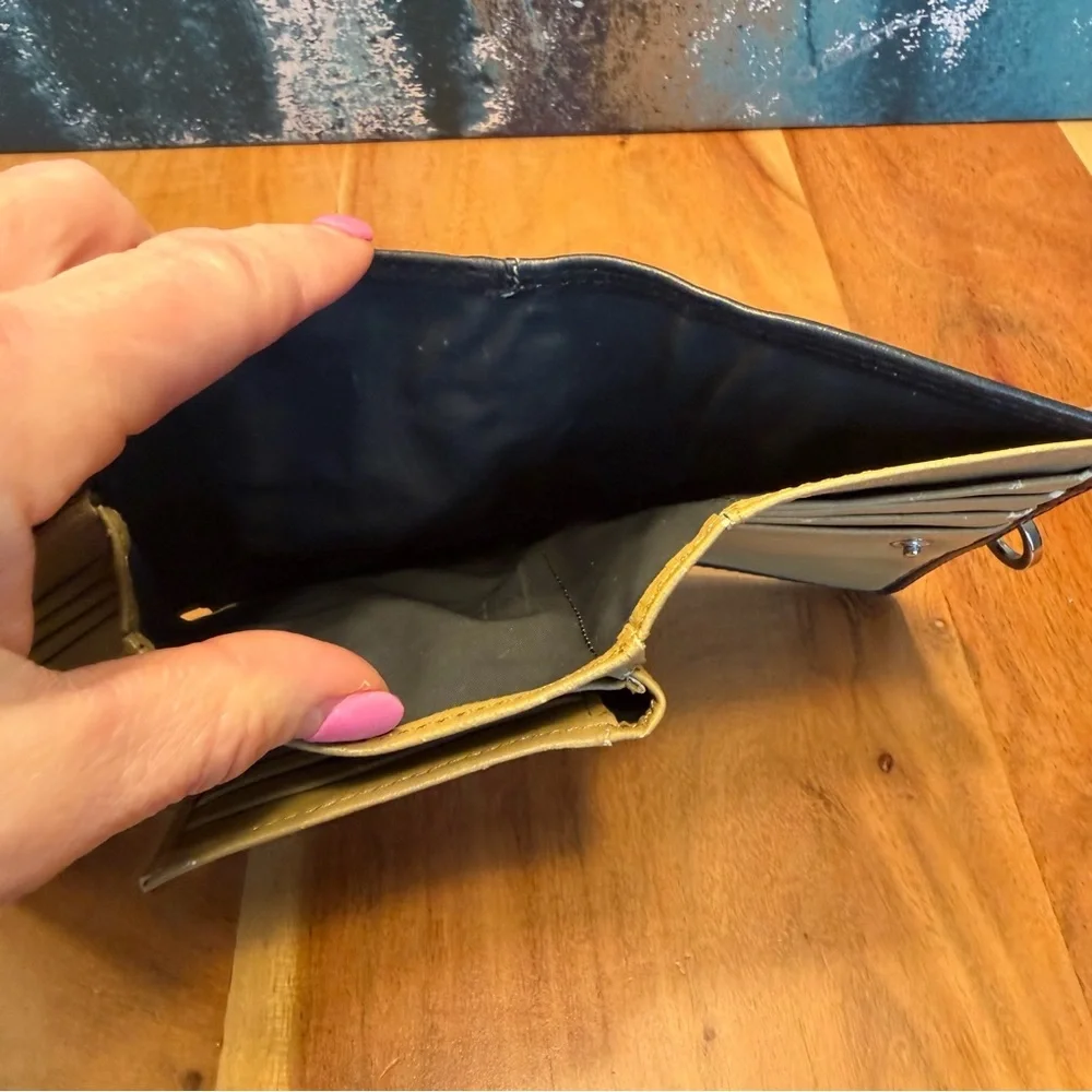 Vintage Minimalist Black‎ Pebbled Leather Continental Clutch Wallet (VGC)